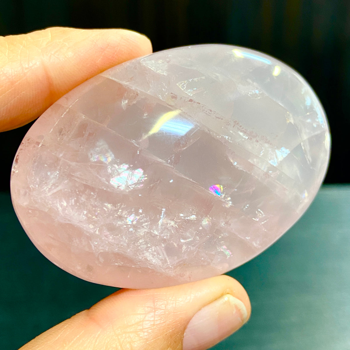 Rose Quartz Palmstone – Madagascar
