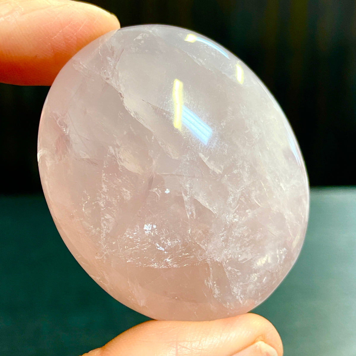 Rose Quartz Palmstone – Madagascar