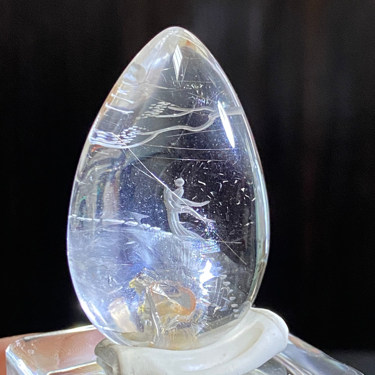 Rutile Rays & Moonlit Steps — AAA Diamond-Etched Clear Landscape Quartz