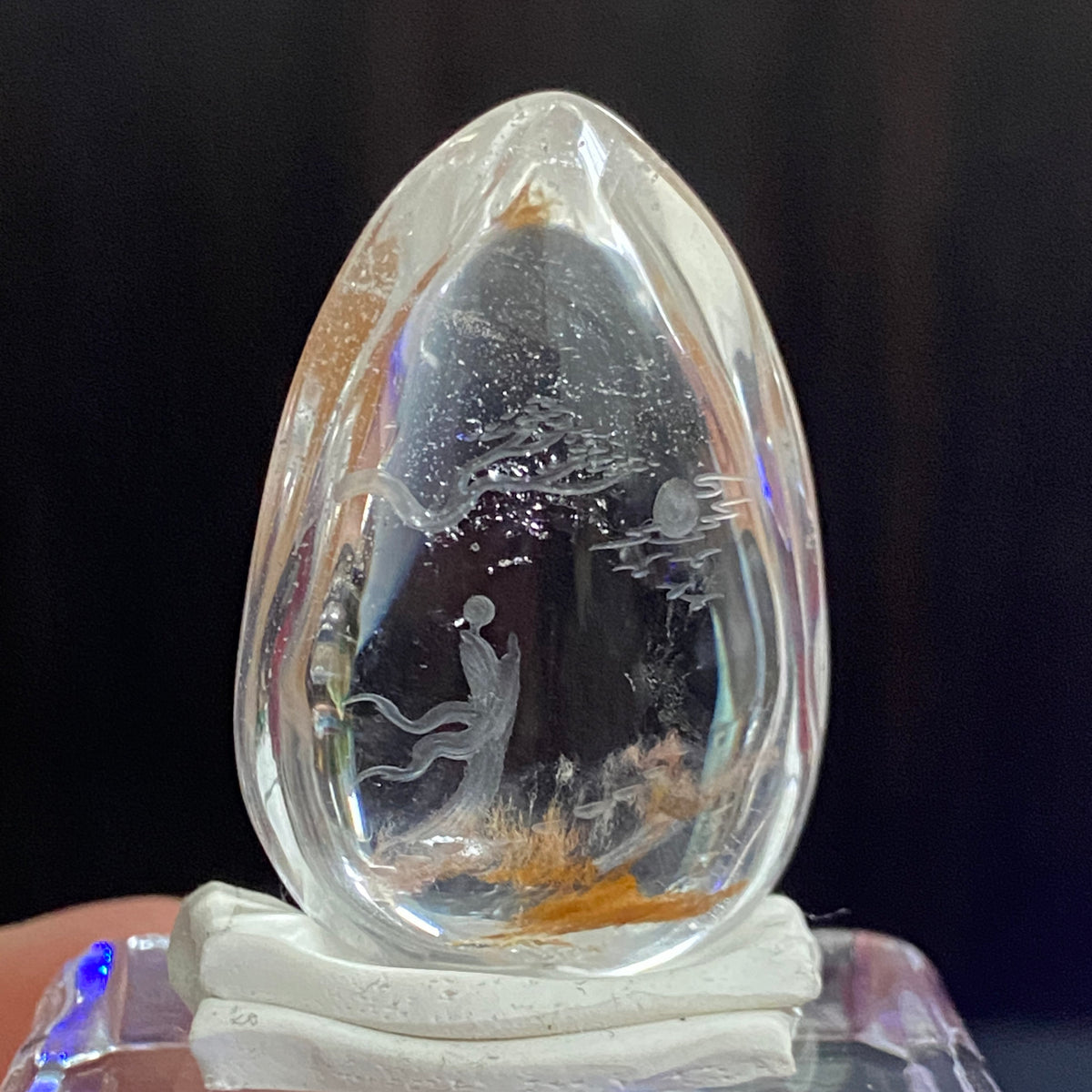 Golden Earth & Celestial Moon — AAA Diamond-Etched Clear Landscape Quartz