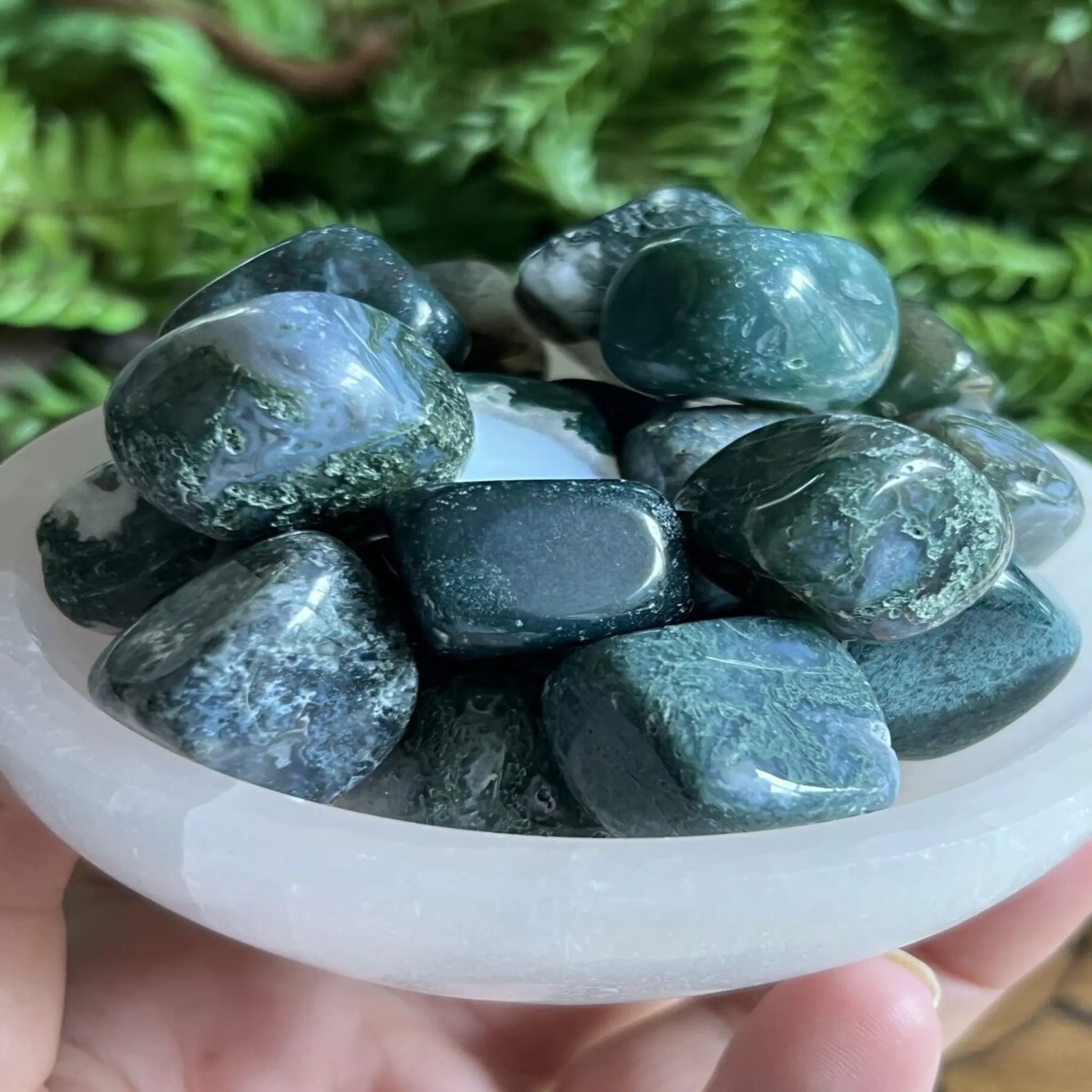 Green moss agate deals stone