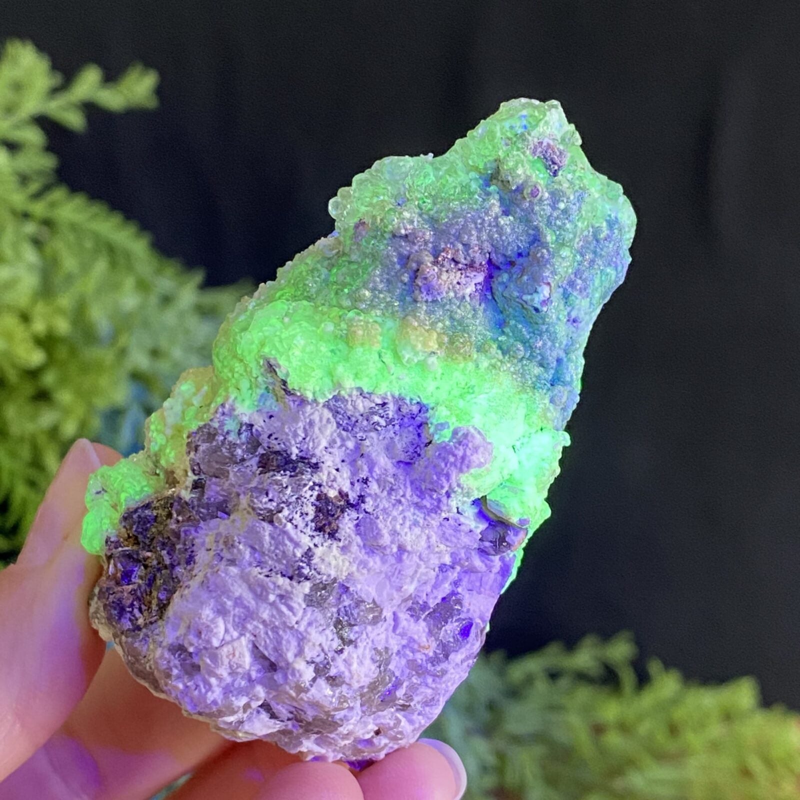UV Hyalite Opal