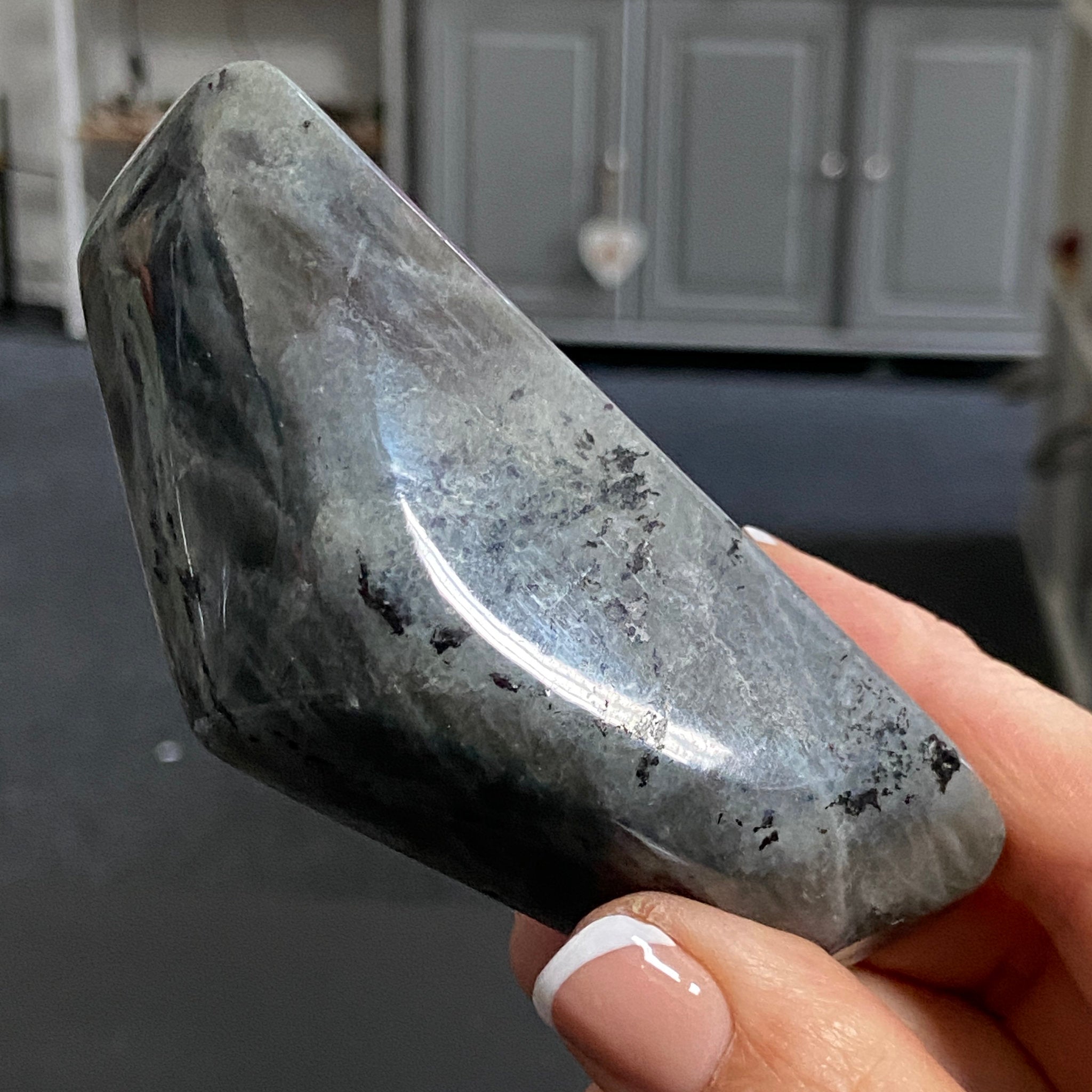 Madagascan Labradorite Freeform – New Beginnings & Intuition - Castle Rocks Cornwall