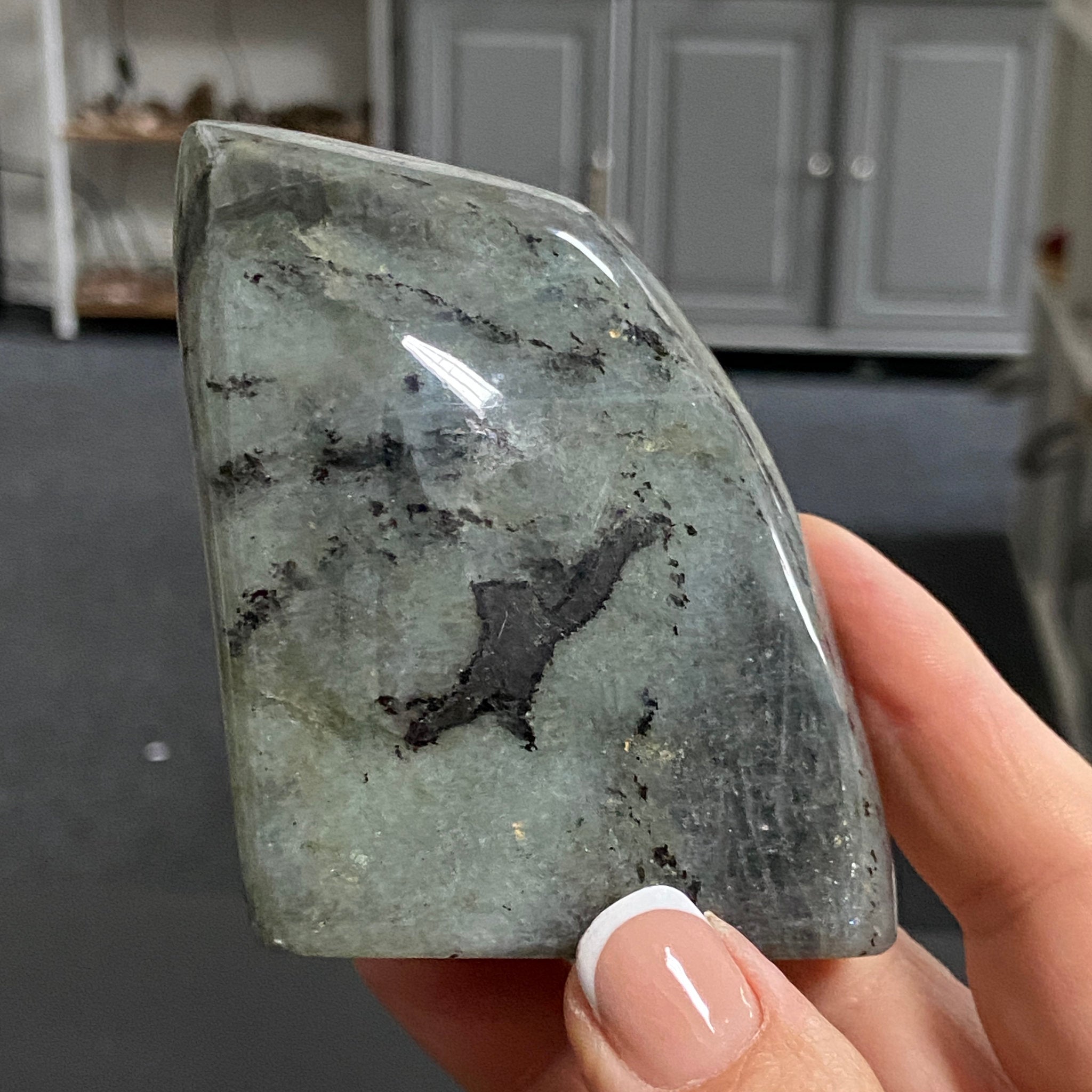 Madagascan Labradorite Freeform – New Beginnings & Intuition - Castle Rocks Cornwall
