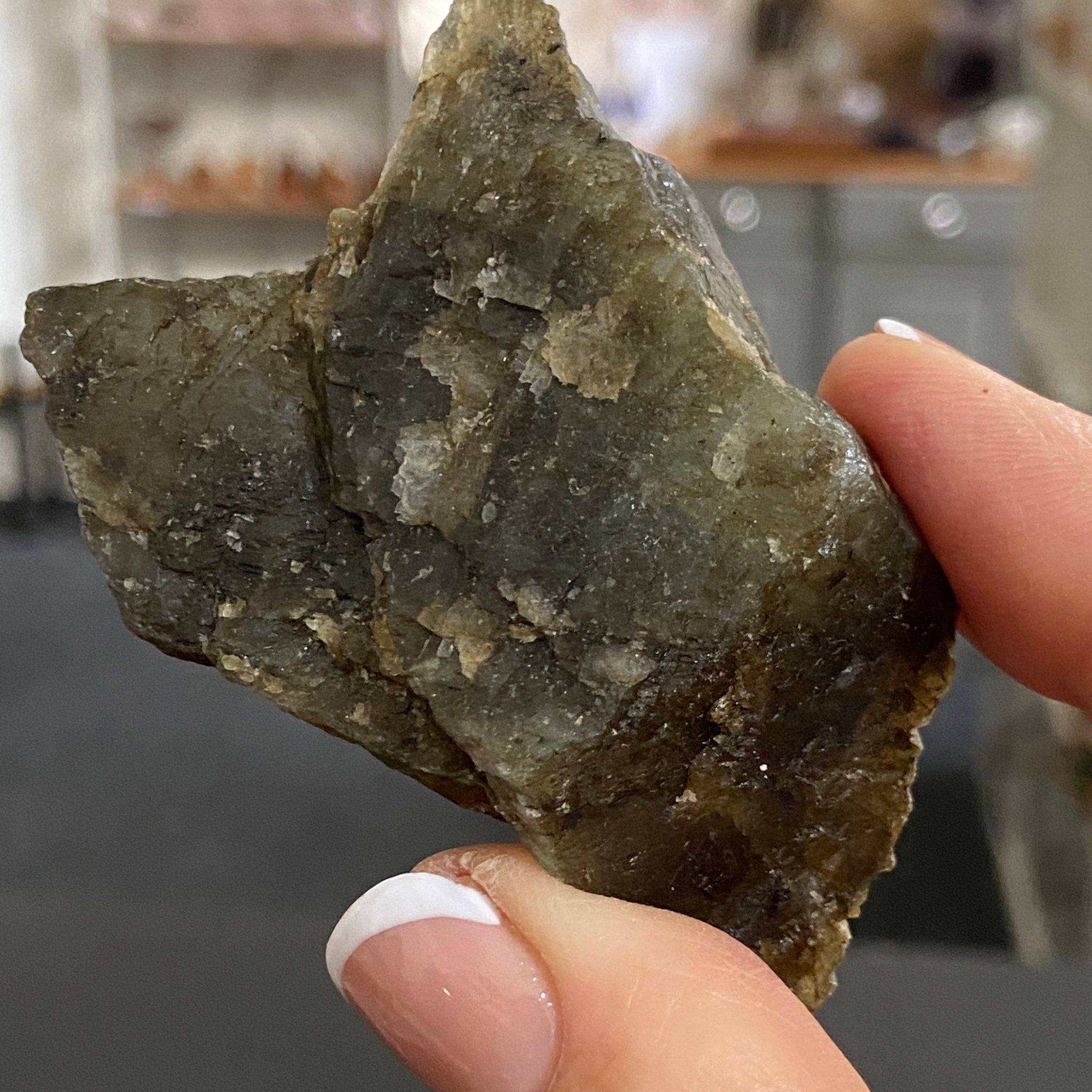 Madagascan Labradorite Slice – New Beginnings & Intuition - Castle Rocks Cornwall