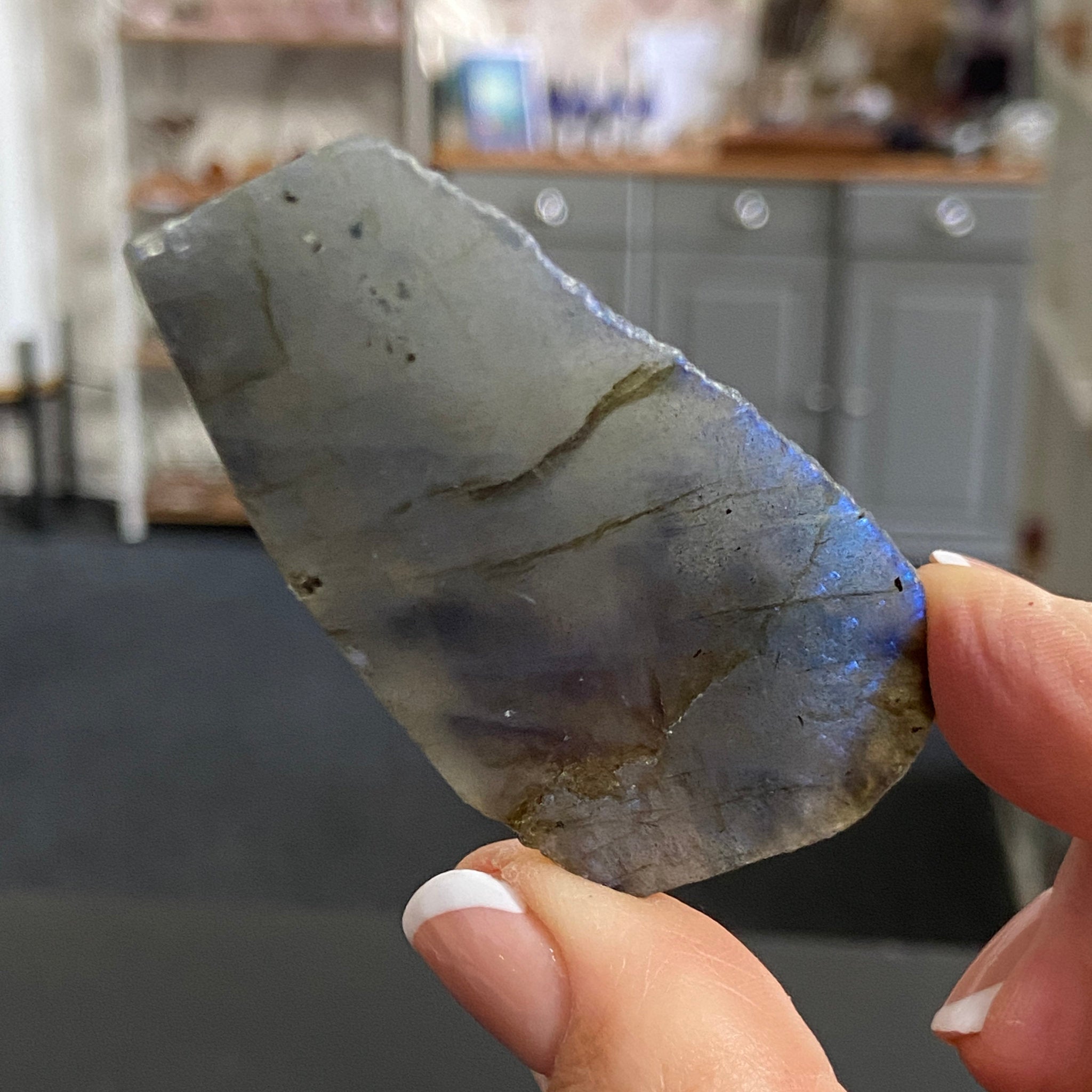 Madagascan Labradorite Slice – New Beginnings & Intuition - Castle Rocks Cornwall