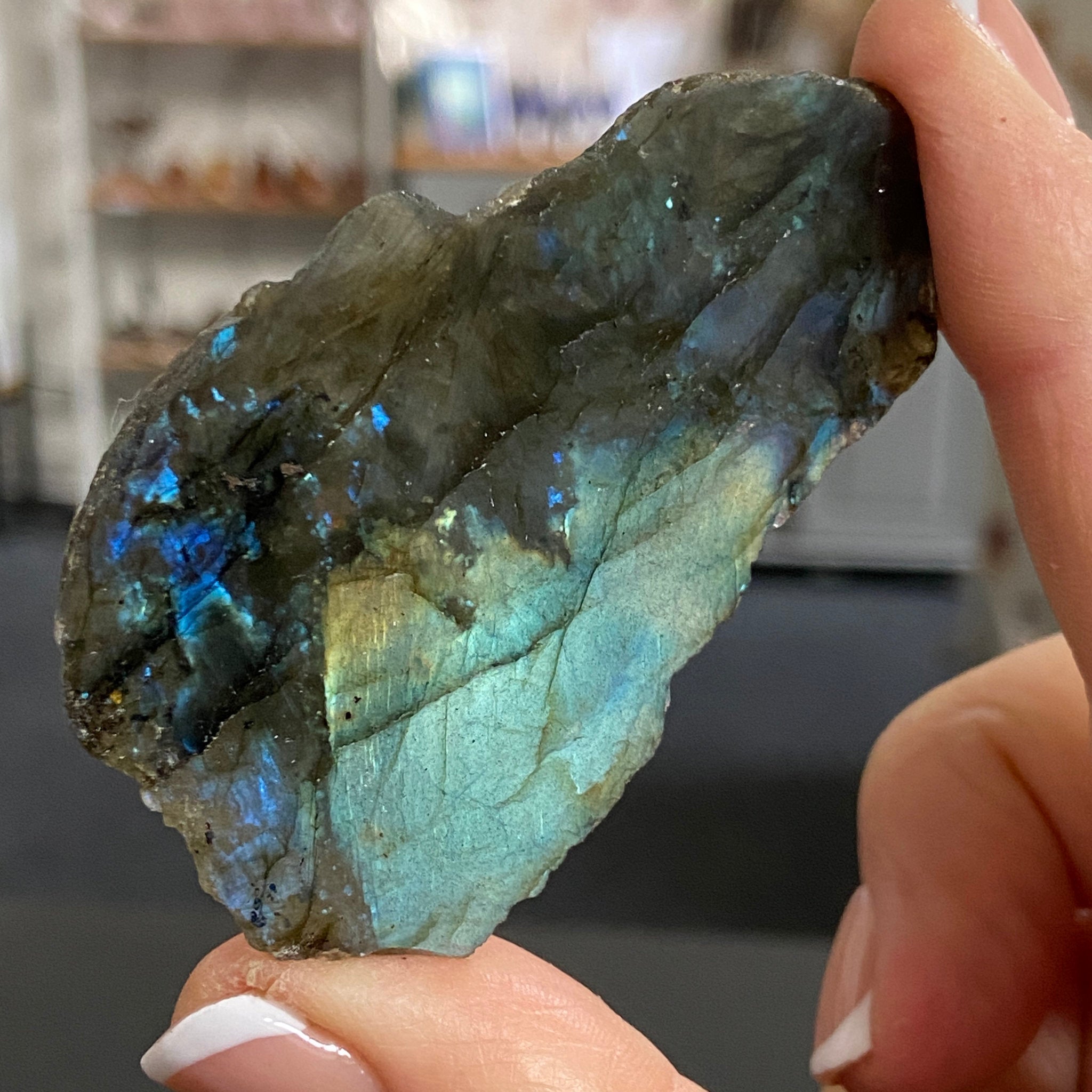 Madagascan Labradorite Slice – New Beginnings & Intuition - Castle Rocks Cornwall