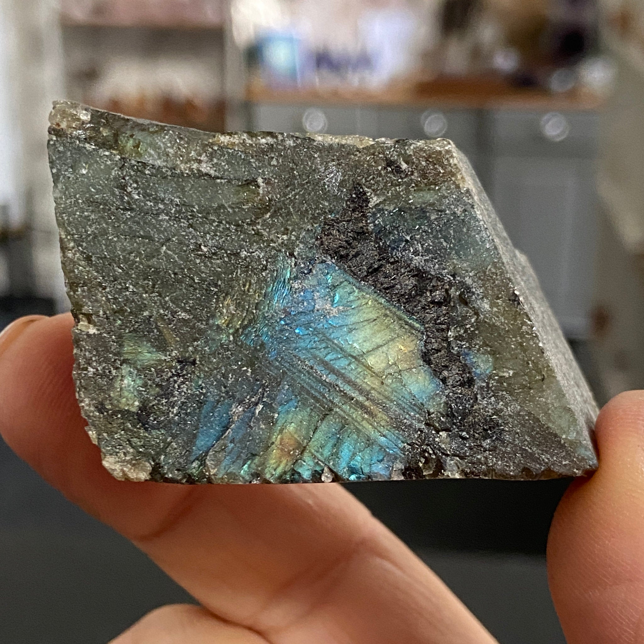 Madagascan Labradorite Slice – New Beginnings & Intuition - Castle Rocks Cornwall