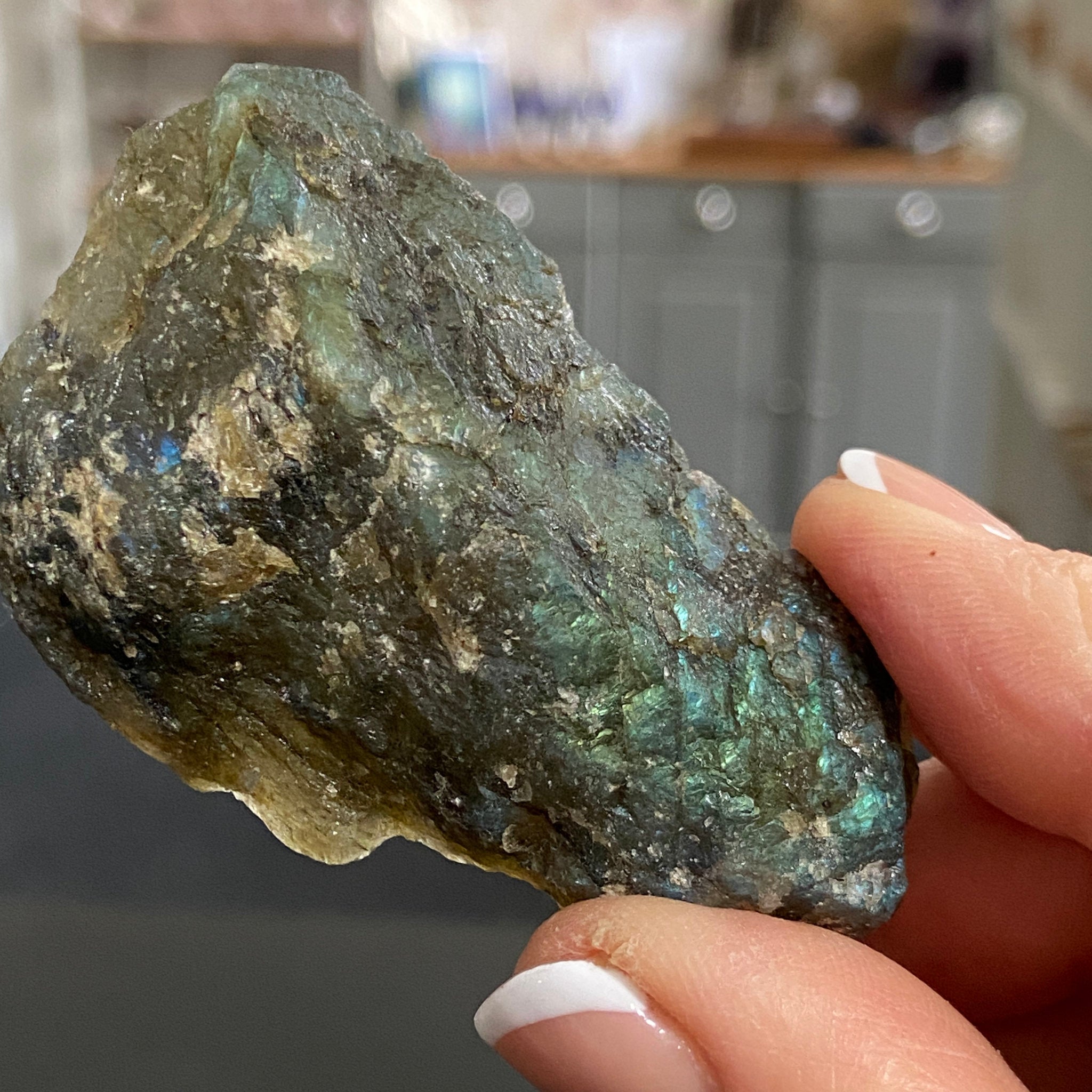 Madagascan Labradorite Slice – New Beginnings & Intuition - Castle Rocks Cornwall