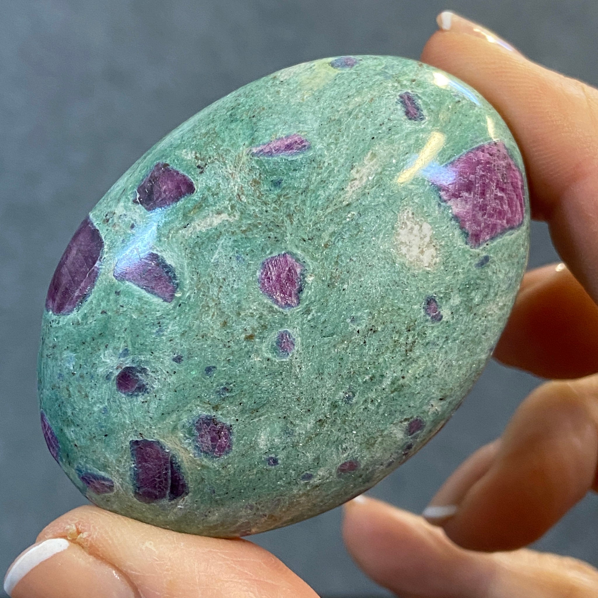 Ruby Fuchsite Palmstone – India - Castle Rocks Cornwall